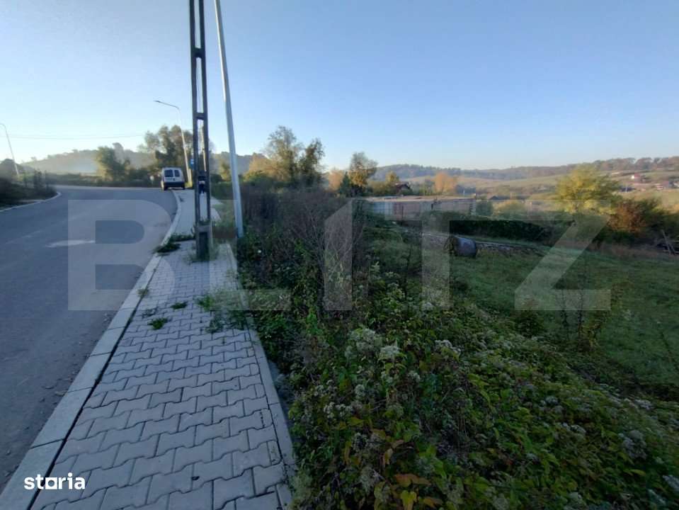 Casa la rosu cu 4 camere, 180 mp utili+teren 861 mp, zona Leoni - Imagine principală: 4/9