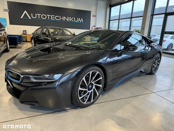 BMW i8 - 1