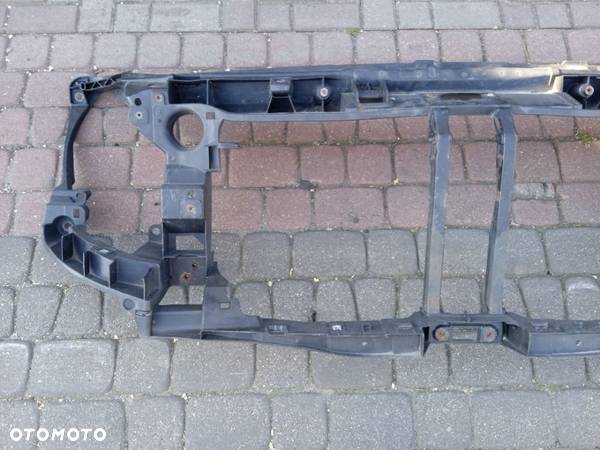 PAS PRZEDNI RENAULT MASTER 10- - 2