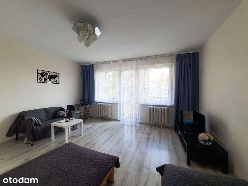 Mieszkanie, 63,40 m², Zabrze-1