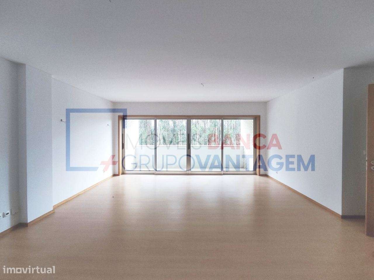 APARTAMENTO T3 C/VARANDA - MAIA - Grande imagem: 3/29