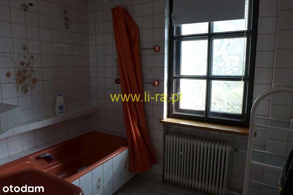 Dom w Żarach Oś.Sportowe 5 p,kuchnia 2 łaz. 165m-15