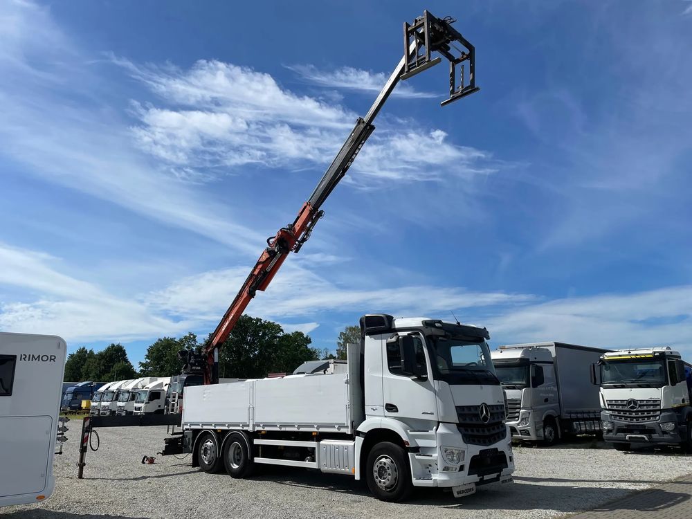 Mercedes-Benz Arocs 2015
