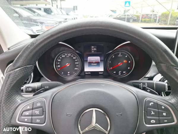 Mercedes-Benz C - 10