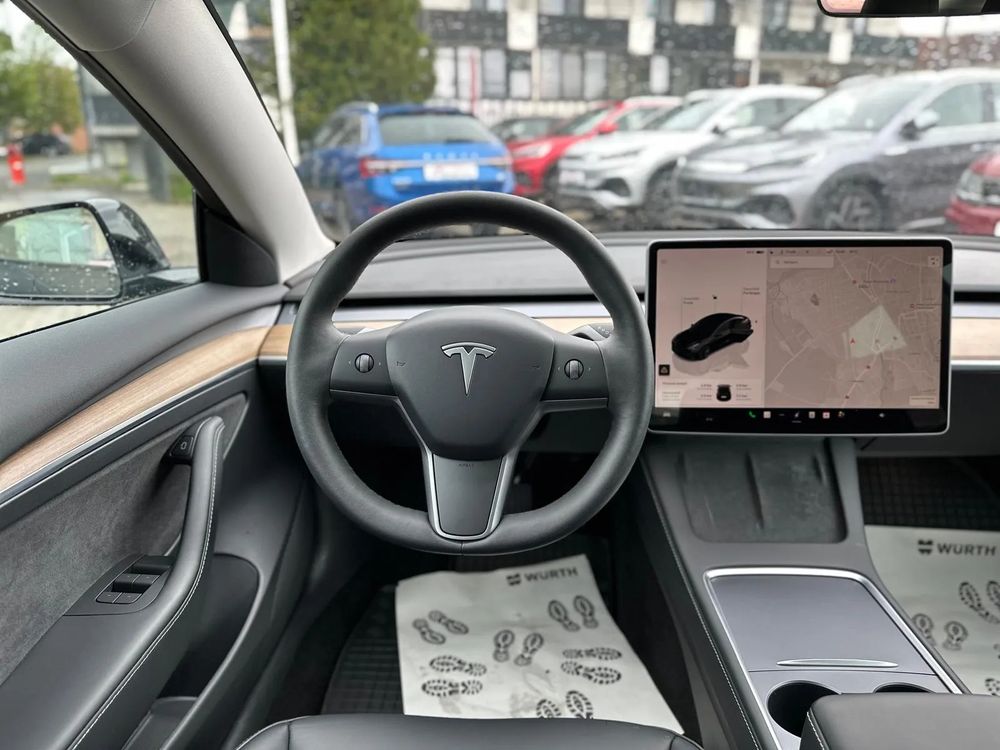 Tesla Model 3 Langstreckenbatterie Allradantrieb Dual Motor - 5