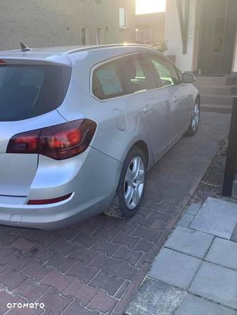 Opel Astra 2.0 CDTI DPF Sport - 13