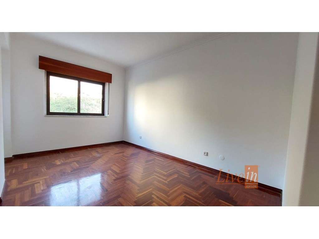Apartamento T2 em Belas-7
