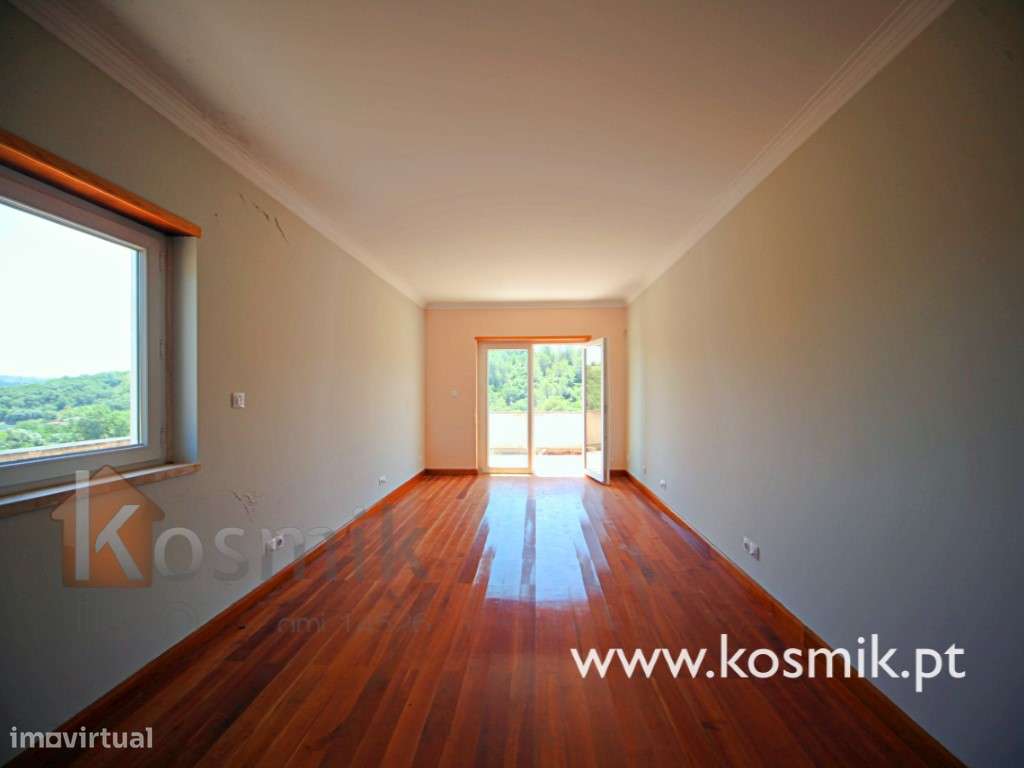 Moradia bifamiliar de Luxo para recuperar V5 + V5 :: Bucelas - Lour...-15