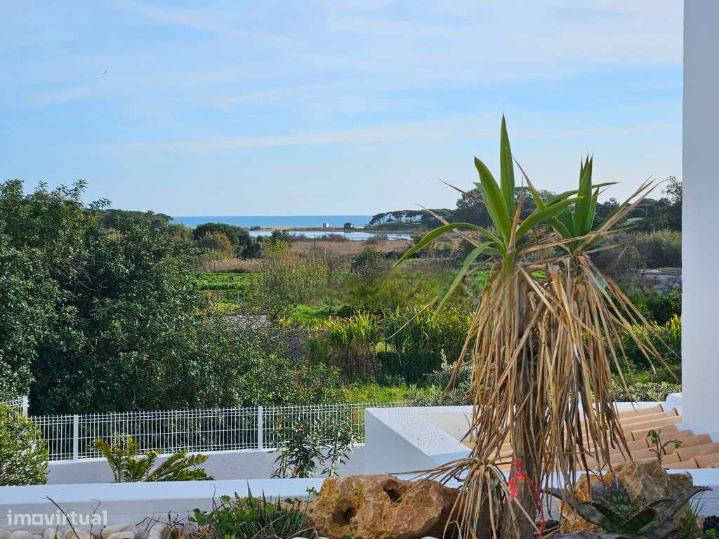 Moradia com 6 quartos, 5.200 m² de terreno e vista mar em Quarteira-19