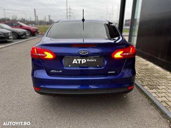 Ford Focus 1.0 EcoBoost Titanium - 5