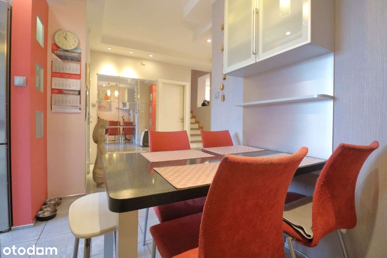 Twój dom rodzinny w spokojnej dzielnicy-6