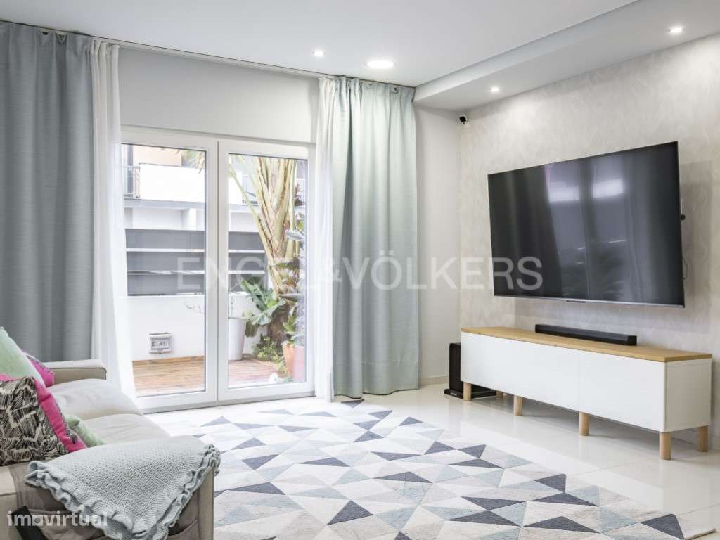 Moradia geminada na Quinta do Conde - Grande imagem: 3/32