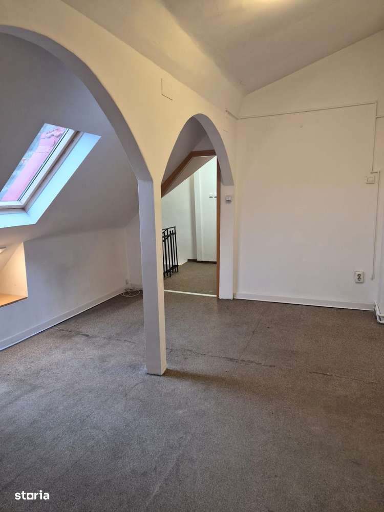 De vanzare Vila individuala, 9 camere, Mosilor - Eminescu, sector 2-14