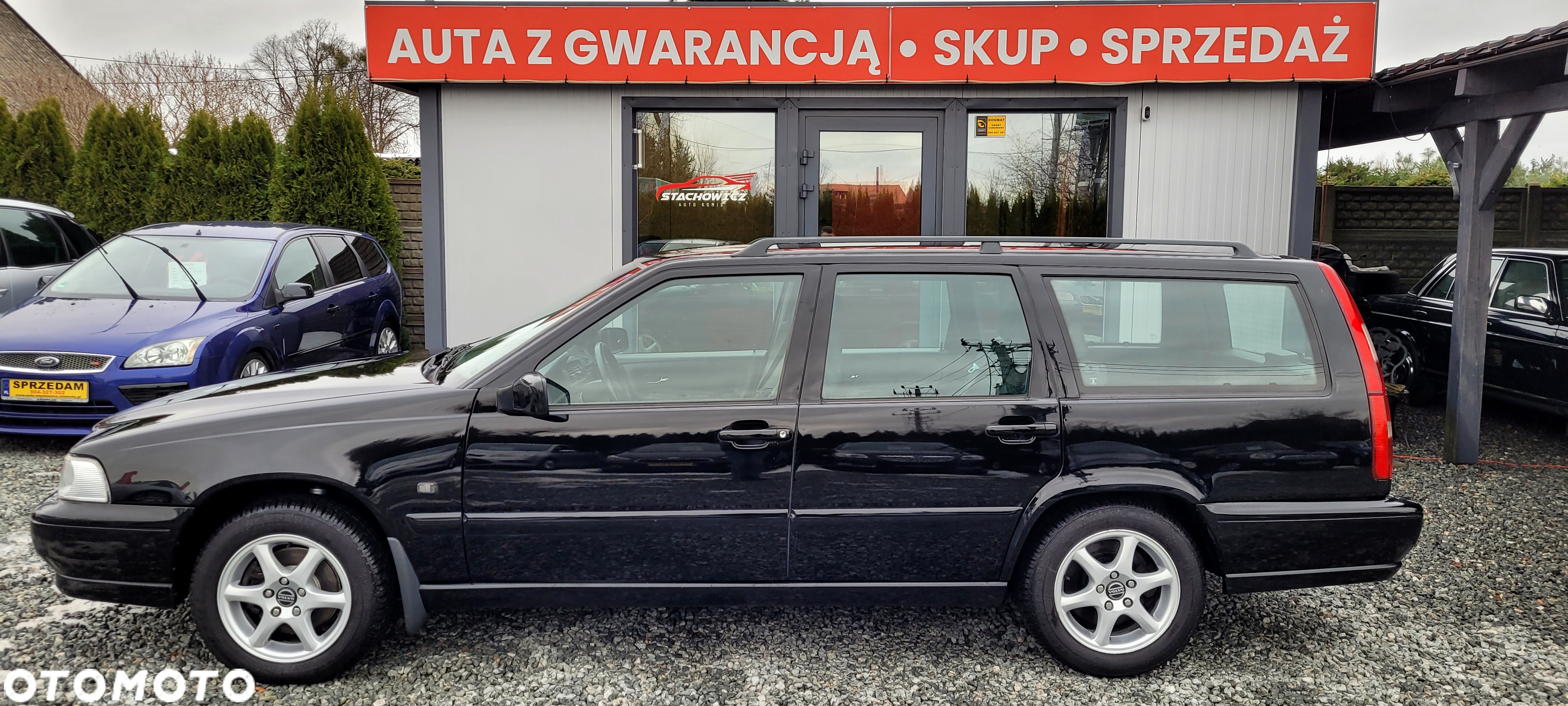 Volvo V70 2.0 - 36