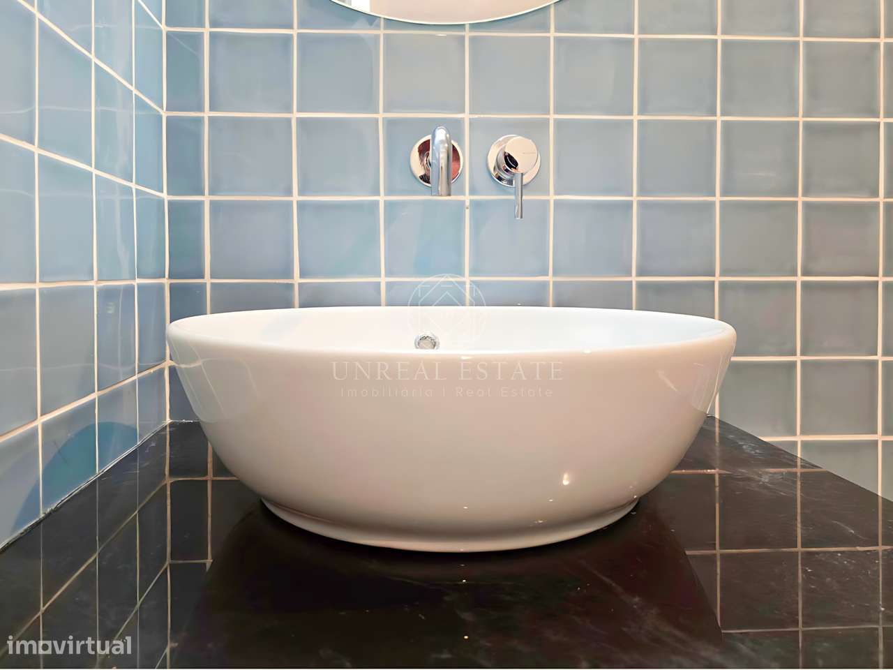 Apartamento T0+1 , novo, inserido em um edifício totalmente remodelado-21