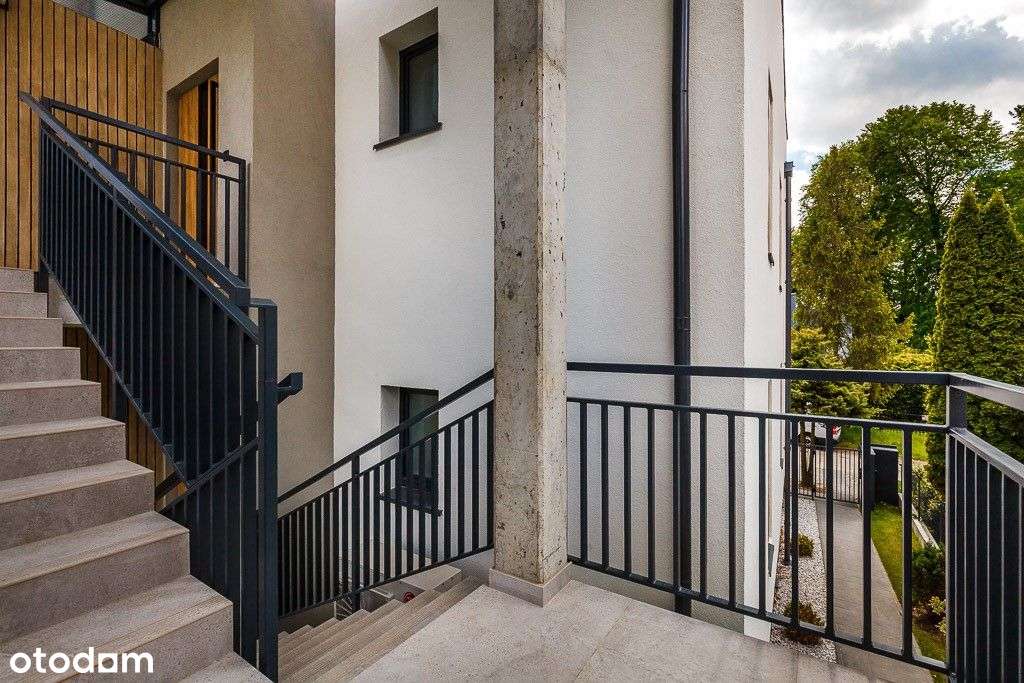 Nowy budynek podzielony na dwa apartamenty - Pełny obrazek: 4/20