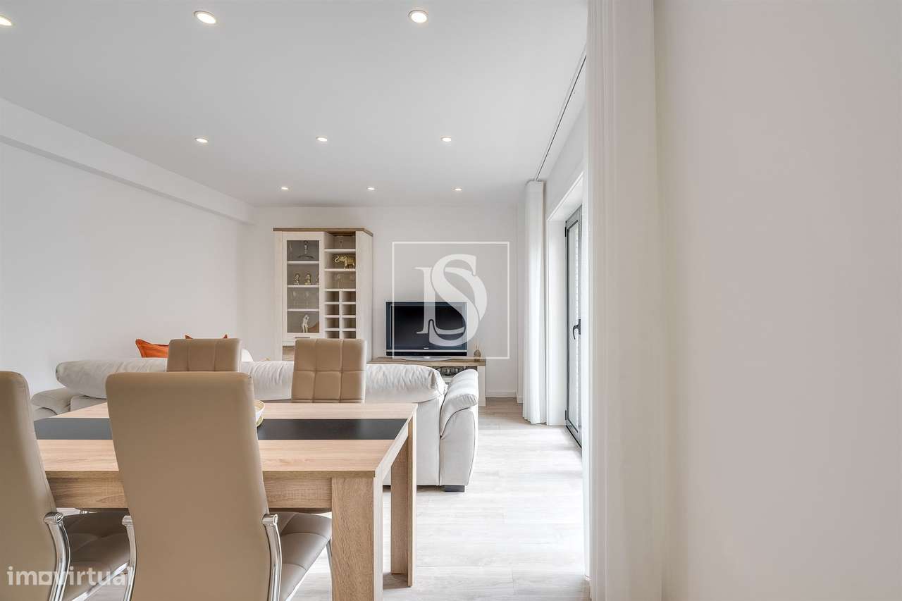 Apartamento T1, Totalmente Renovado, em Aver-o-Mar-18