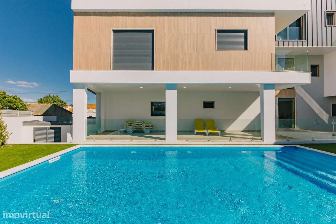 Duplex T4 com piscina, Alcochete - Grande imagem: 3/45