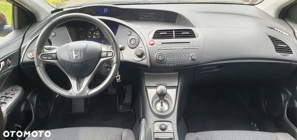 Honda Civic 1.4 Comfort - 10