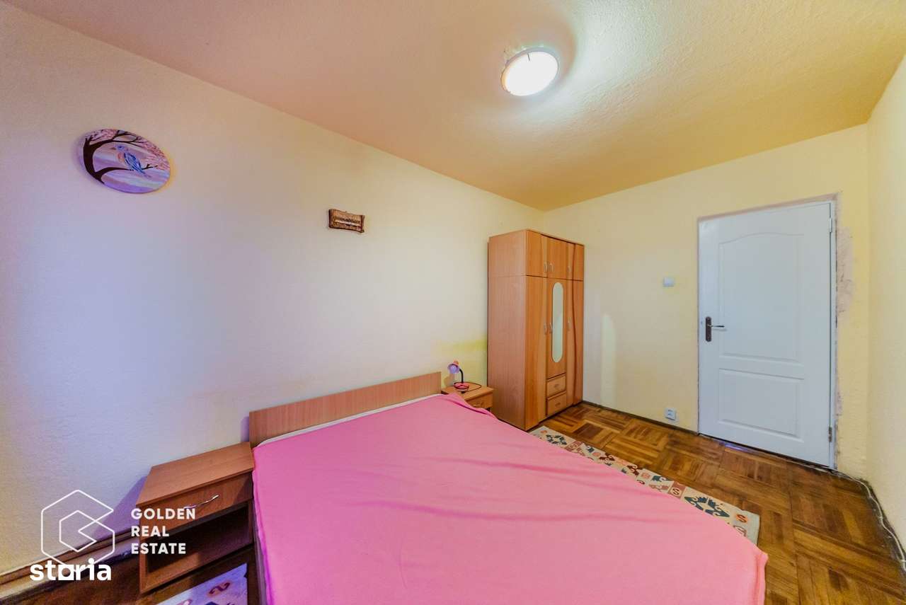 Apartament  4 camere, etaj 1, zona Vlaicu, centrală proprie, loc de pa - Imagine principală: 5/16