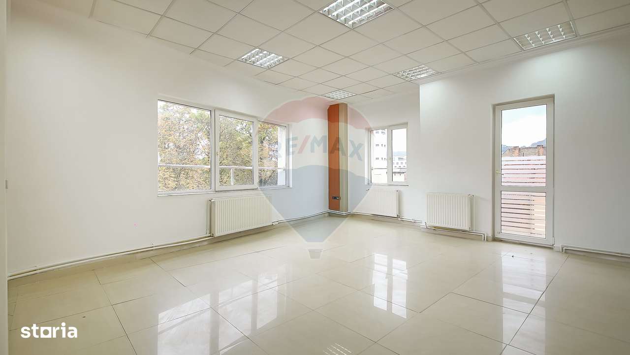 Spatii BIROURI - DE INCHIRIAT- CUZA | Posibilitate închiriere pe nivel - Imagine principală: 5/15
