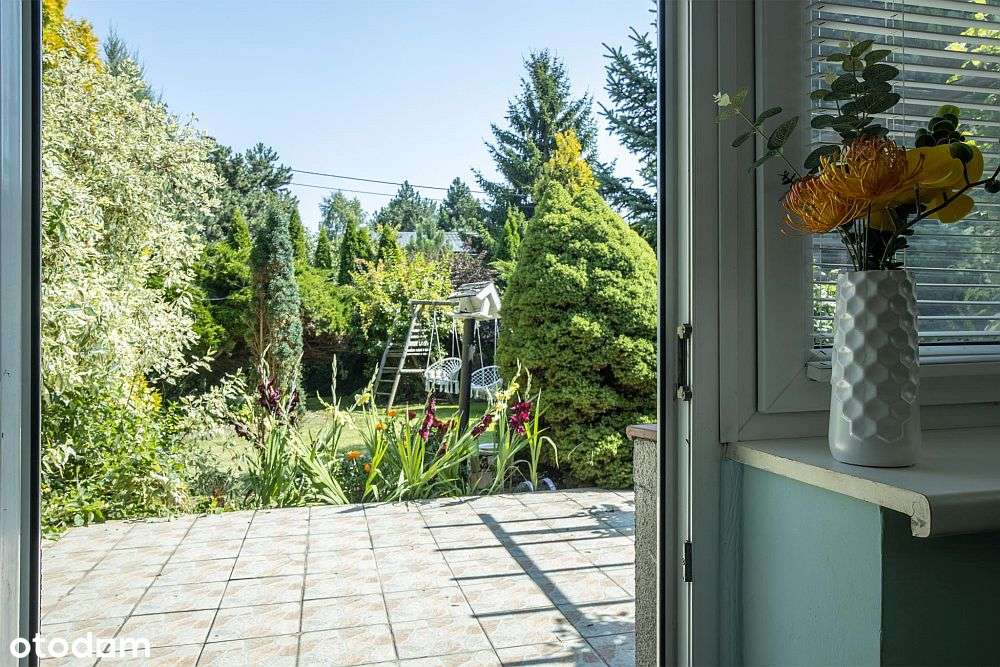 Dom w Starowej Górze- przestronny i funkcjonalny dla rodziny-4