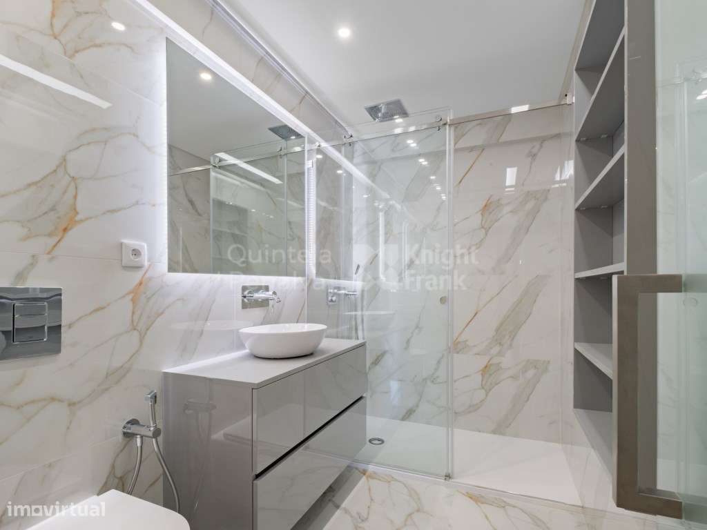 Apartamento T3 renovado na Quinta da Bicuda em Cascais-22