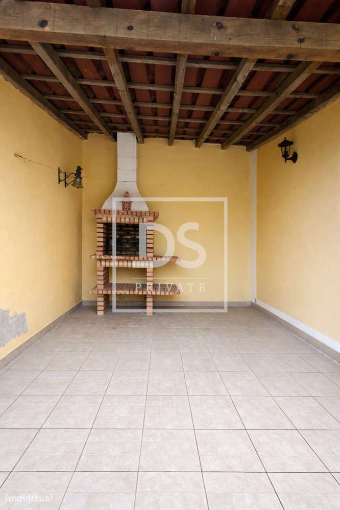 Moradia Isolada T2 com garagem-16