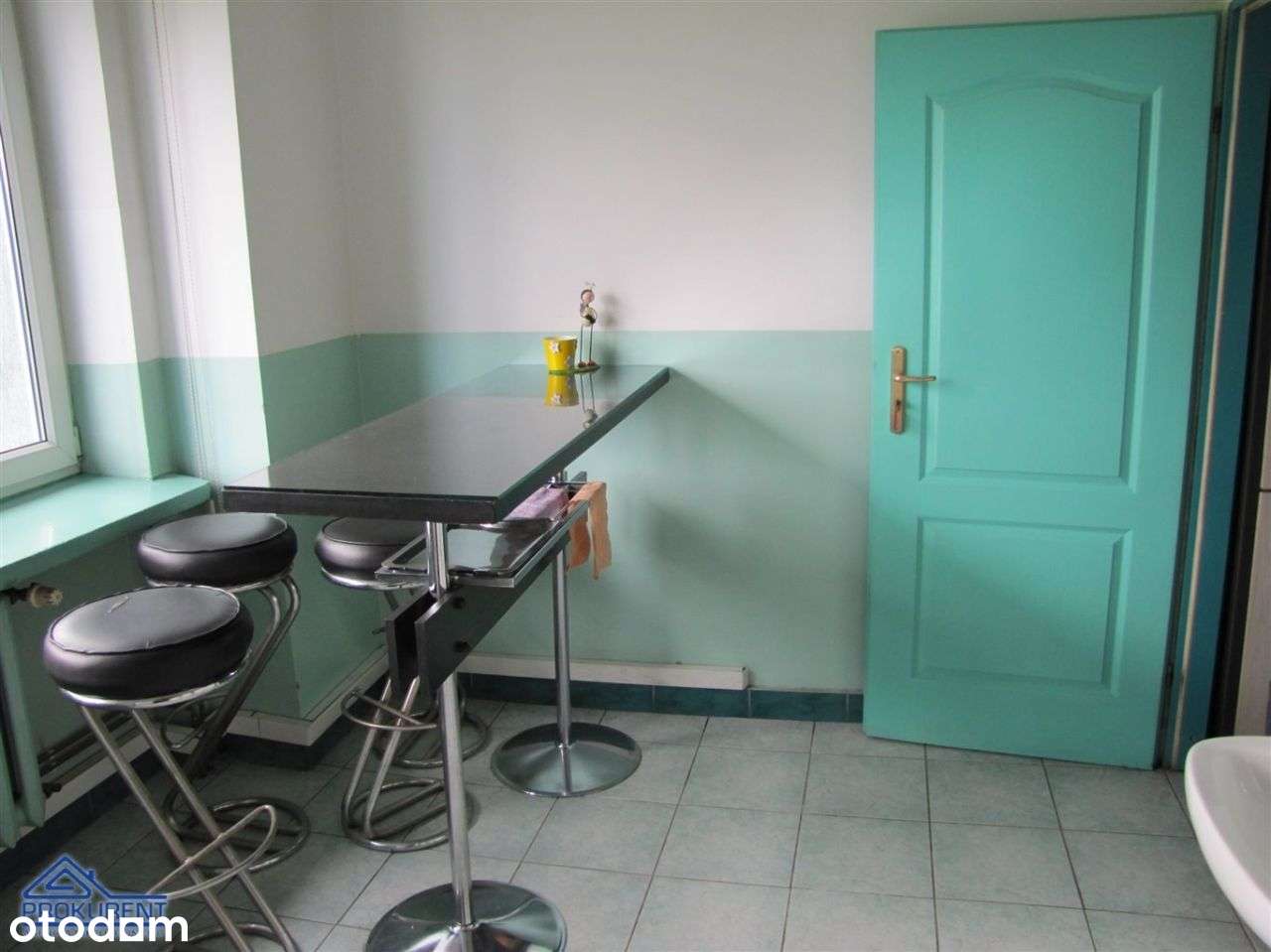 Ul. Piekarska - do sprzedaży lokale biurowe w bardzo atrakcyjnej cenie-11