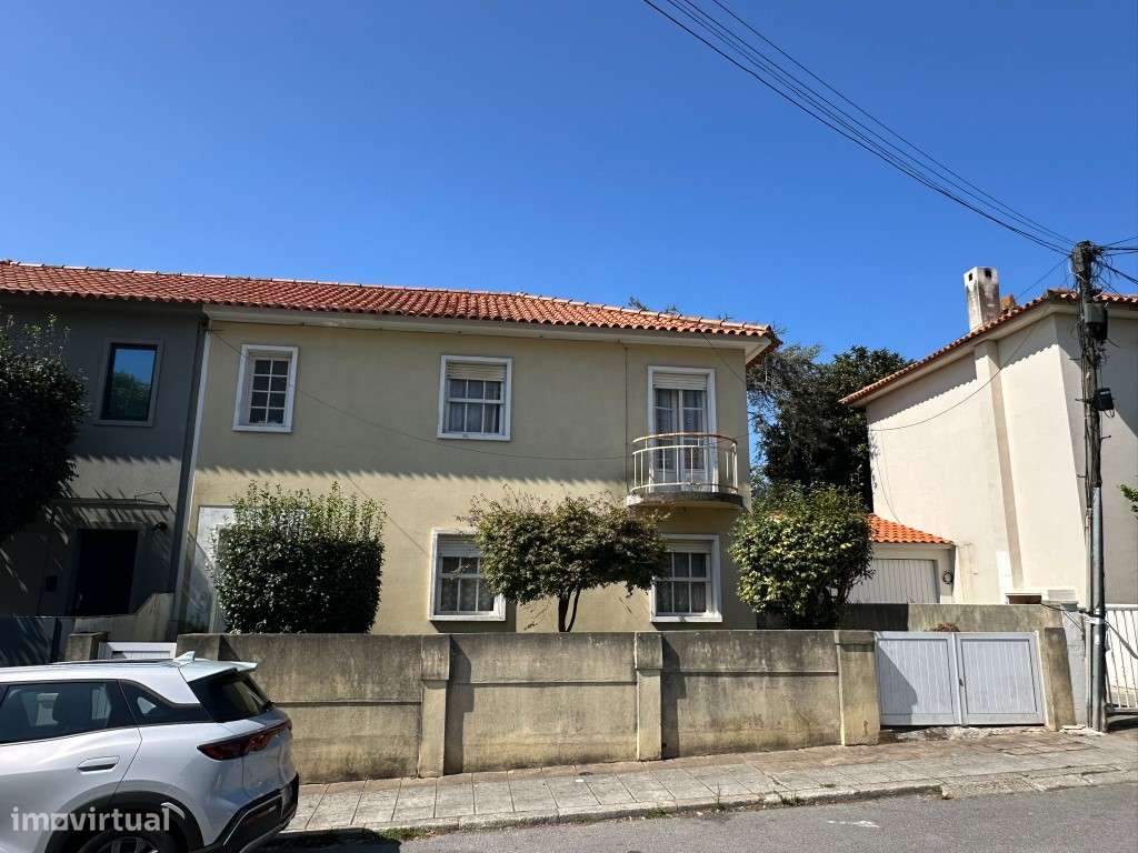 Moradia V4 - Bairro António Aroso - Avenida da Boavista - Grande imagem: 4/6