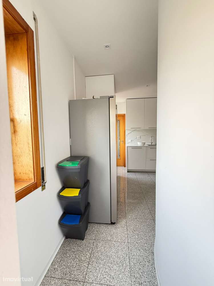 Excepcional Apartamento T4 Dúplex, Nogueira da Maia-11