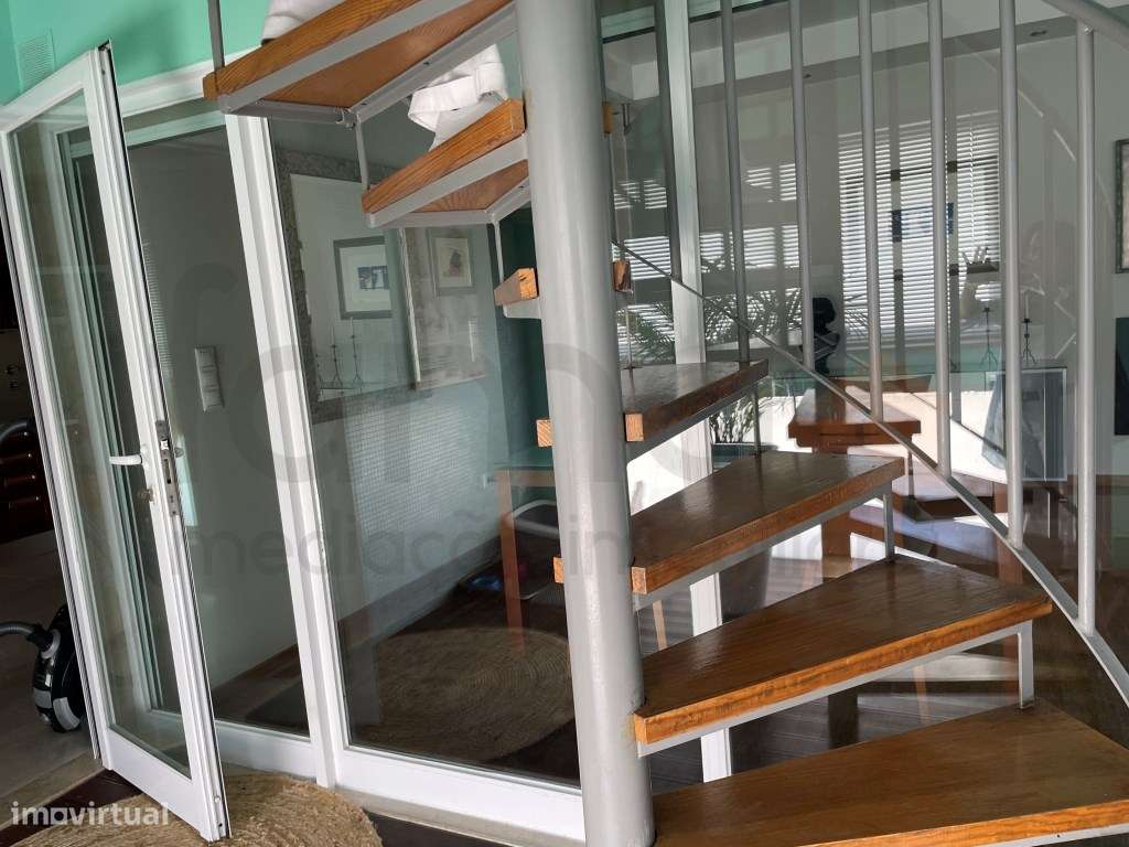 Penthouse Exclusiva com Terraço Panorâmico - Setúbal-19