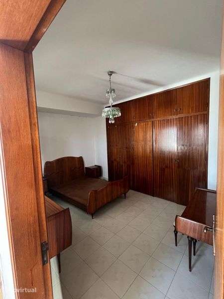 Apartmento no centro de Almancil com área grande, ideal para empresas. - Grande imagem: 4/12