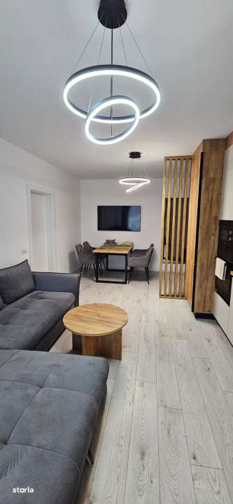 Vanzare-Apartament cu 3 camere, cu suprafata de 63  mp utili. - Imagine principală: 5/19