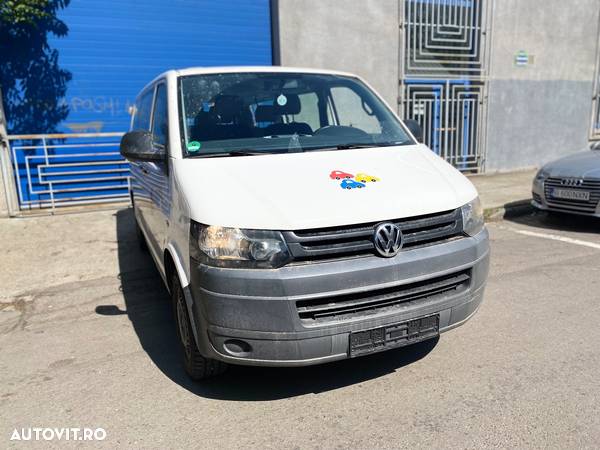 Volkswagen Transporter - 1