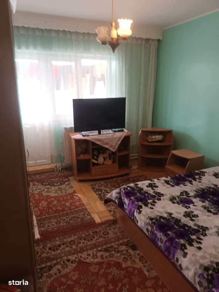 Apartament 3 camere Zona Petre Liciu - etaj 3 - 77 mp - Imagine principală: 5/15