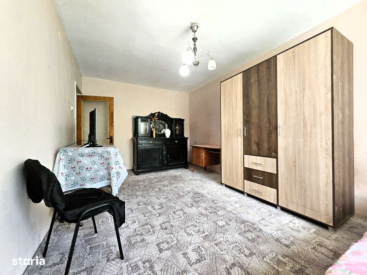 Vanzare apartament 3 camere Drumul Taberei / Al. Meseriasilor
