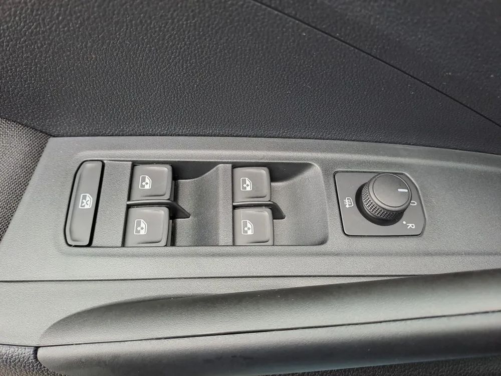 SKODA FABIA 1.0 TSI 115KM EDITION 130, opony wielosezonowe, dostępna od ręki