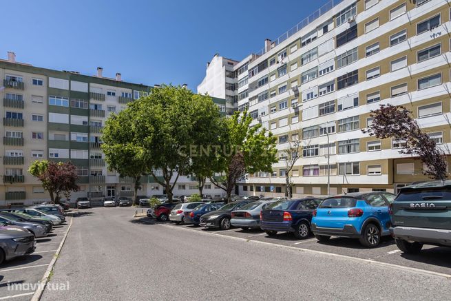 Apartamento T1+1 em Amadora com Elevador-20