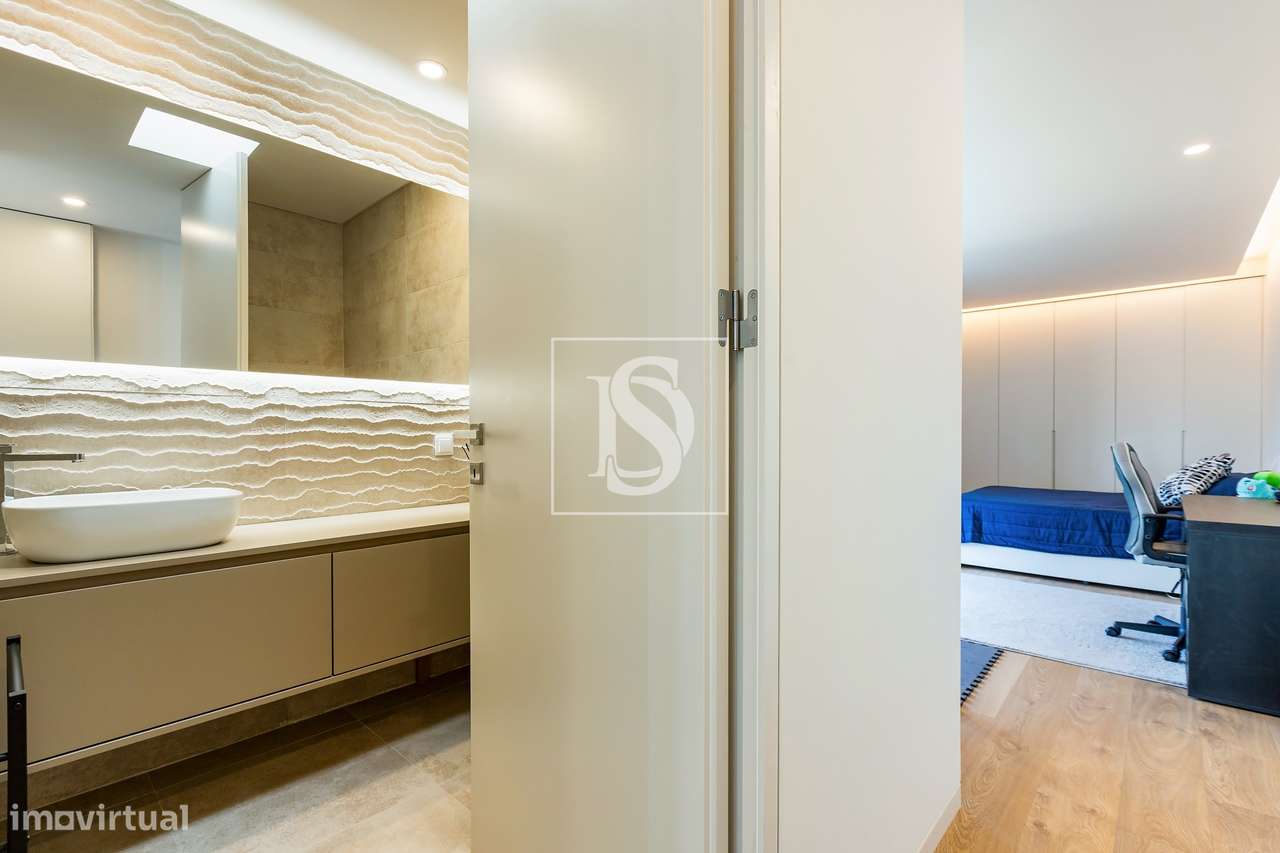 Moradia isolada, com piscina, Sintra-13