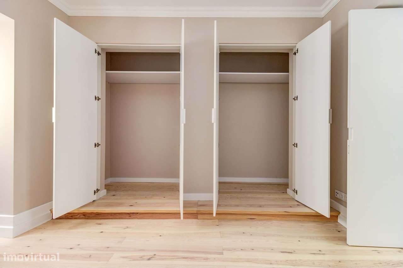 Apartamento 6  divisões  | Rua do Salvador – Alfama-8