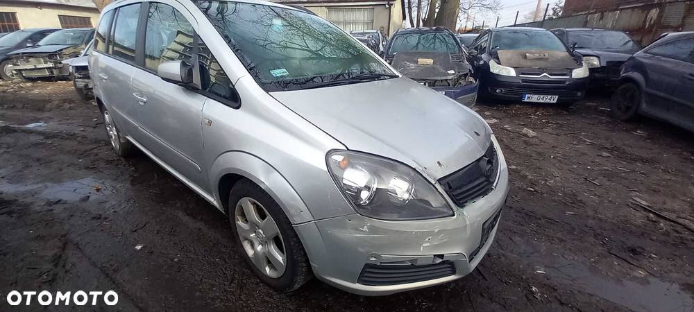 2006 Opel Zafira B 1.9 CDTI 100KM Z19DTL kolor Z157 Silnik części - 1