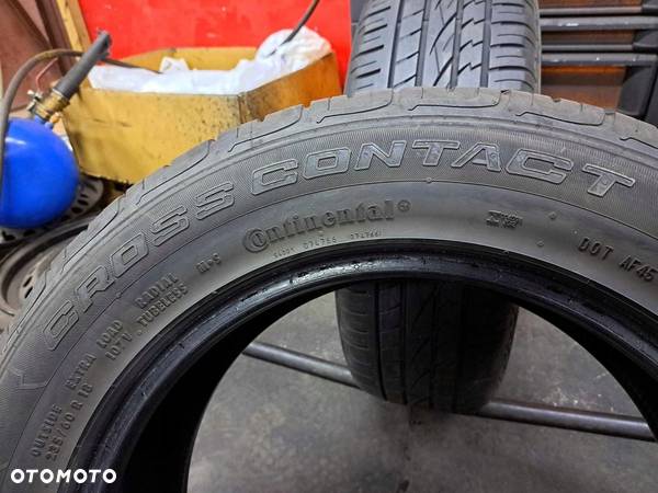 235/60R18 107V Continental Cross Contact UHP CENA ZA PARĘ - 10