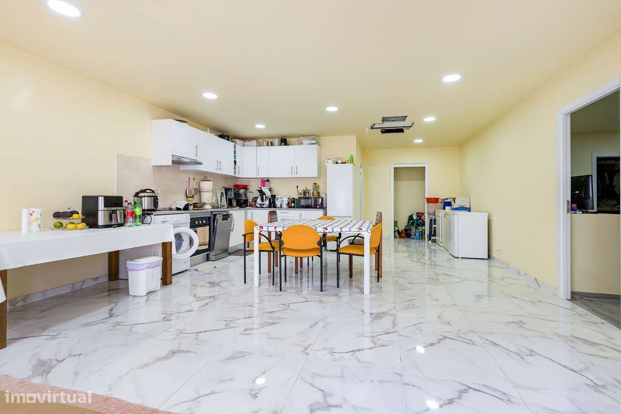 Moradia T7, Corroios - Grande imagem: 5/28