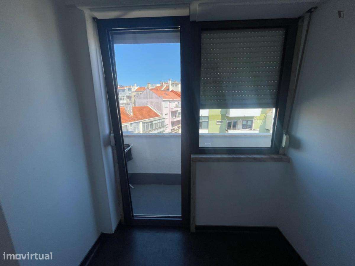 Quarto - localizado em Entrecampos Lisbon - Grande imagem: 2/8