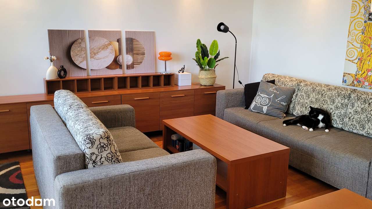 WINIARY, SOŁACZ. GOTOWE DO ZAMIESZKANIA.