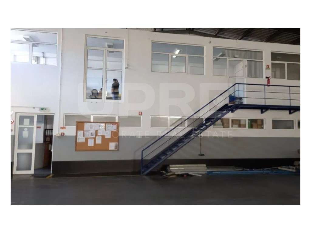 Armazém | ARRENDA | Matosinhos (Santa Cruz do Bispo) - Grande imagem: 2/2