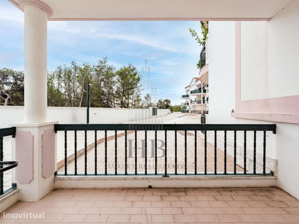 Apartamento T4 em Condomínio Privado com Piscina | Alcabideche | Ca...-39