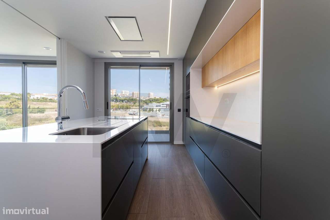 Exclusivo T3 Novo com Varandas de 51m2 | 2 Lugares de Garagem e Arreca-38