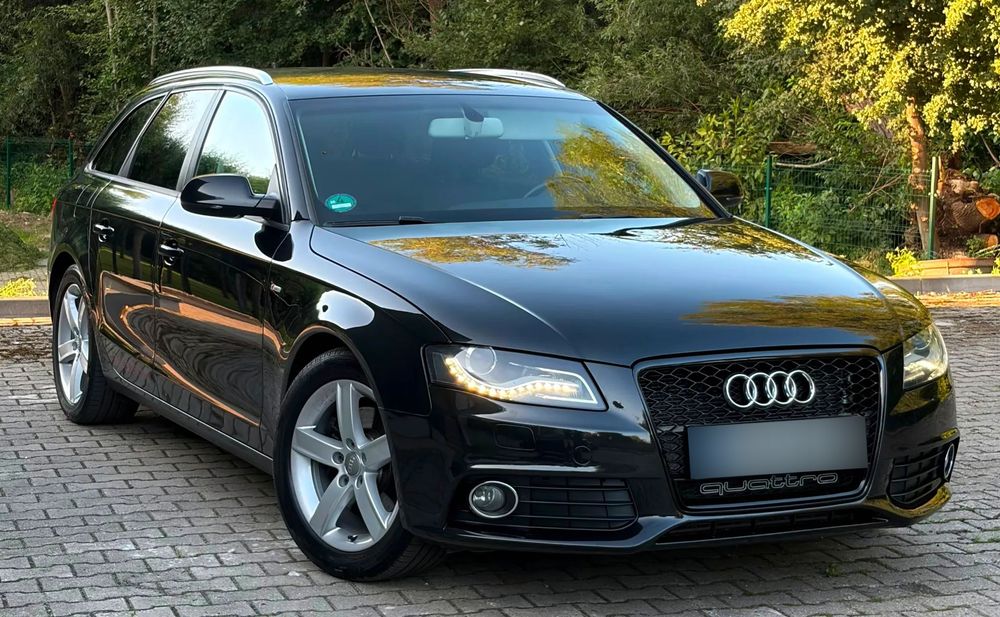 Audi A4 B8 (2007-2015) 2.0 TDI DPF quattro S line Sportpaket (plus) 2011